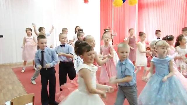 Выпускной утренник. Детский сад №125. Город Владимир. смотреть онлайн