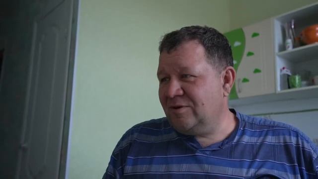 Поехали на работу #1 - машинист роторного экскаватора Николай Шерегеда и его сын Саша смотреть онлайн