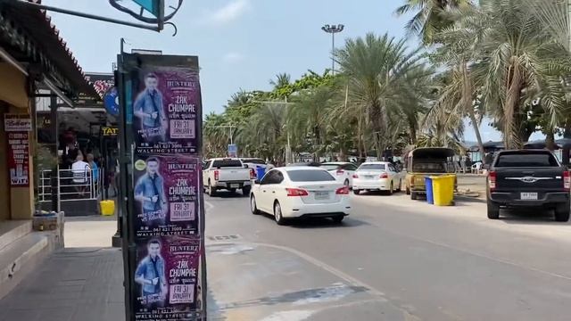 Walking On Pattaya Street Lunch Time 2020 パタヤの散歩