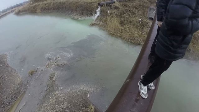 НАШЛИ ТАЙНЫЙ КОЛОДЕЦ смотреть онлайн
