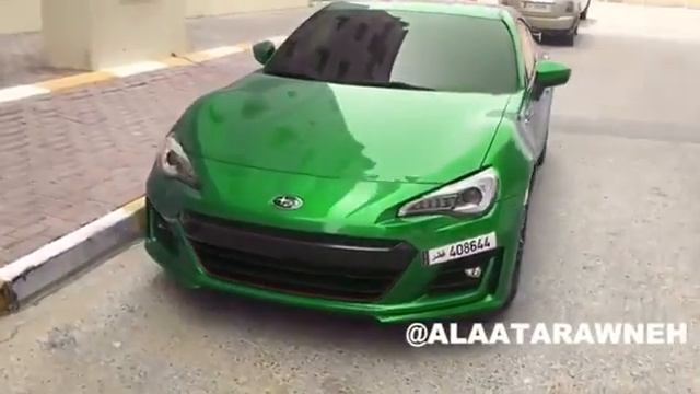 Voiture qui change de couleur смотреть онлайн