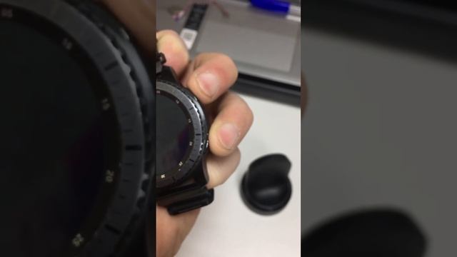 Samsung Gear S3 Frontier смотреть онлайн