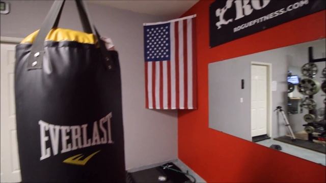 Garage Gym Tour 2015 | Pando's Barbell Club смотреть онлайн
