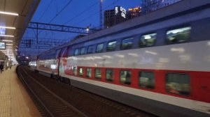 Новая ЭП2ДМ-0240, ЭП20-035 со скоростным и ЧС7-017 с Адлером, разные поезда на 4 диаметре