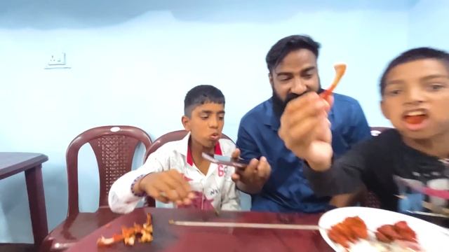 Babbu Vs Sathi Food Challenge | Pareshan Family смотреть онлайн