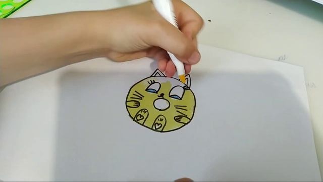 рисую котика пончика🍩🍩🍩
