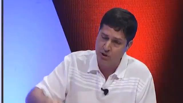 Santiago González de AAM y su divertida entrevista con un Ingeniero смотреть онлайн