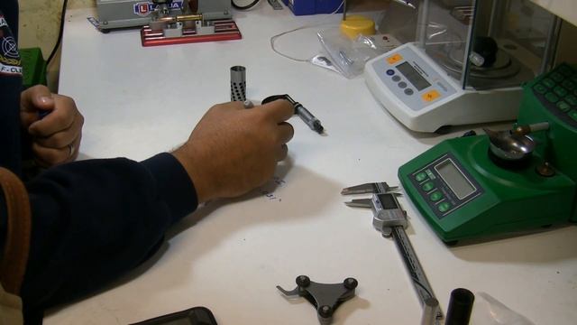 Modifying a barrel tuner part 1: Identifying muzzle brake thread size and pitch смотреть онлайн