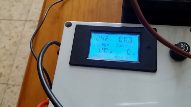 Импульсная зарядка батарей с развязкой через диоды Шоттки смотреть онлайн