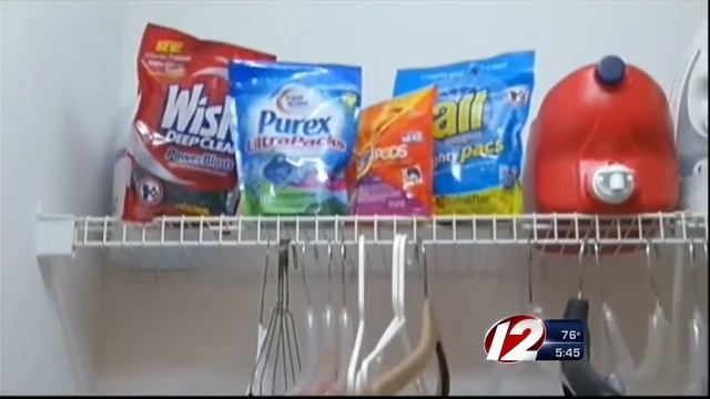 Dangers of detergent pods смотреть онлайн