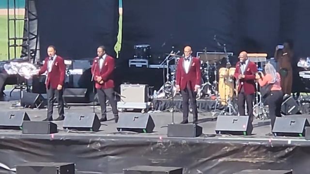 "Sons of Motor City" Intro | Glenn Leonard Jr, Melvin Franklin Jr, David Ruffin Jr & CJ Jefferson смотреть онлайн