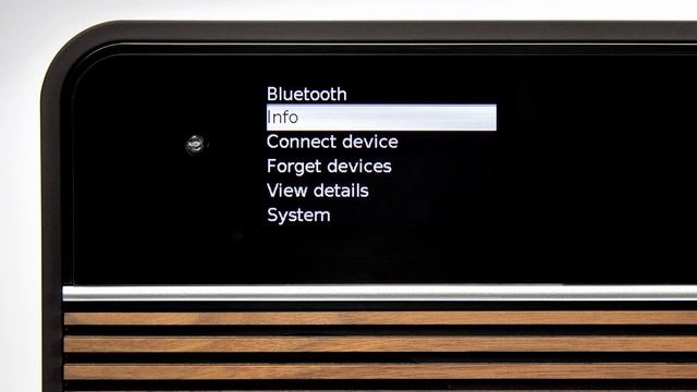 Using Bluetooth with your R2 Mk4 - Ruark Audio смотреть онлайн