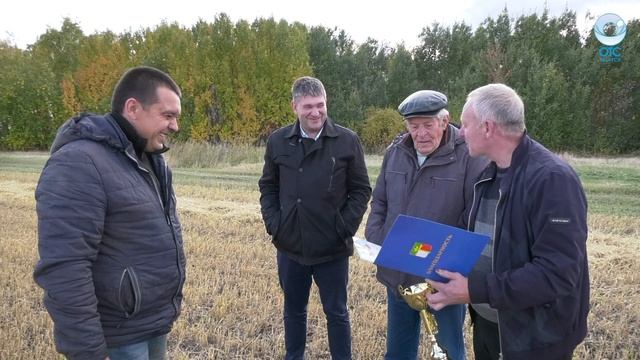 Уборка зерновых в районе близится к завершению смотреть онлайн