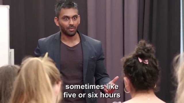 Dating Coach Gives the Most AWKWARD Seminar Ever (90 Day Fiancé) смотреть онлайн