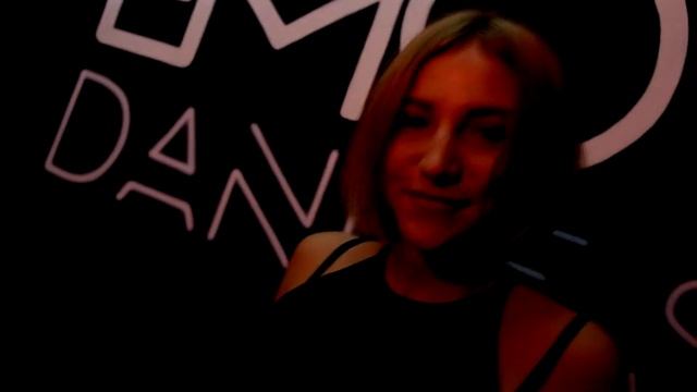 Dancehall в Харькове от Vikki | EMotion Dance Studio