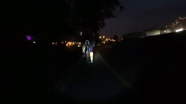 Mini race on main bikepath - мини гонка на велодорожке смотреть онлайн