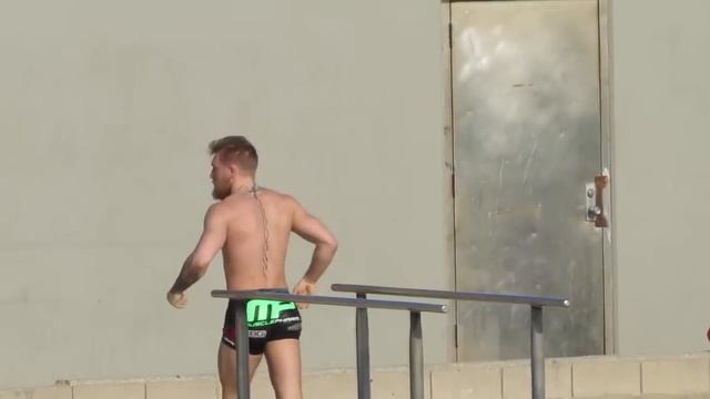 Conor McGregor Movement & Balance Training 2016 смотреть онлайн