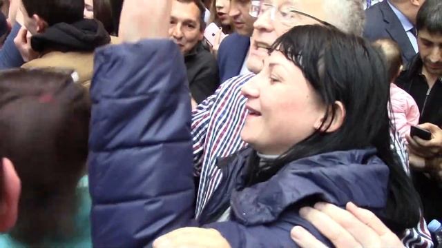 Жириновский флешмоб селфи с Жириновским Сочи Моремолл смотреть онлайн