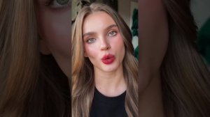 Заметался пожар голубой... | Читает: Мария Меженная | Автор стихотворения: Сергей Есенин