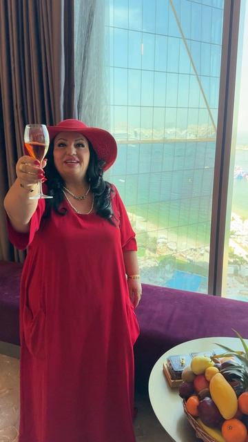 Поздравляю с 8 марта! смотреть онлайн