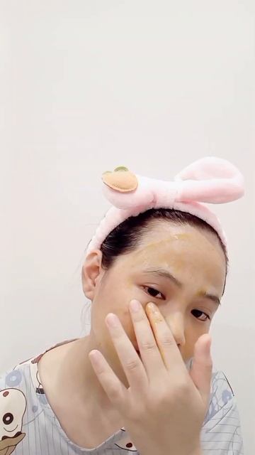 Skincare nhẹ nhàng nè #shorts #video #skincare #hongliensaffron #saffron #nhuyhoanghetay #matong смотреть онлайн
