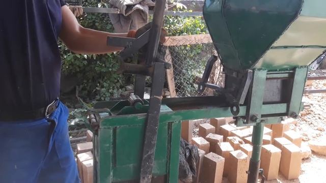 ручной кирпичный станок смотреть онлайн