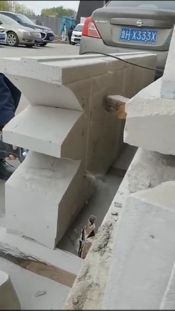 SWS-1300 hand-held panel cutting saw for reinforced concrete panels смотреть онлайн