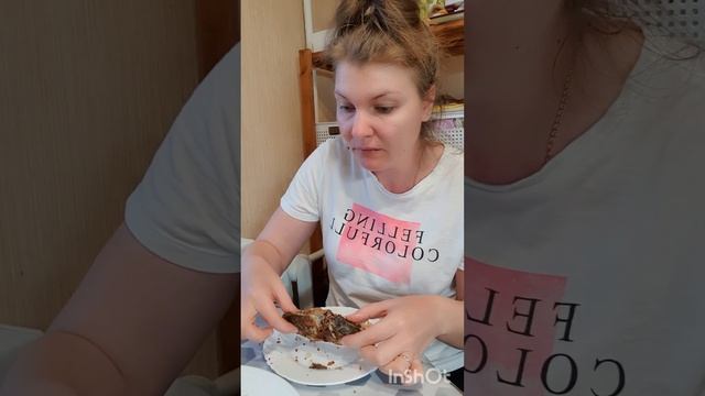 МУКБАНГ. ЖАРЕНЫЕ КАРАСИКИ🐟 смотреть онлайн