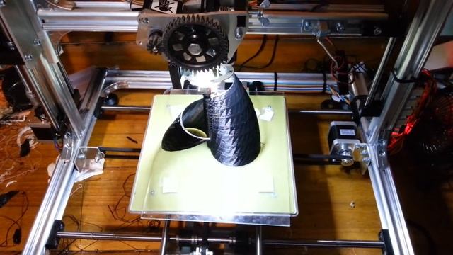 Fabricando la mini turbina смотреть онлайн
