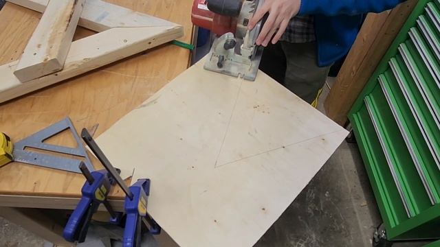 Framing Roof: Part 4 of Pallet Planting Cabin смотреть онлайн