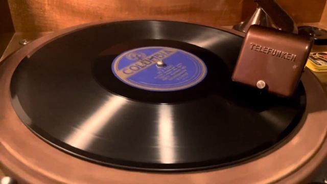 Leo F. Reisman Orchestra - In A Tent - 78 rpm - Columbia A3960 - 1923 смотреть онлайн