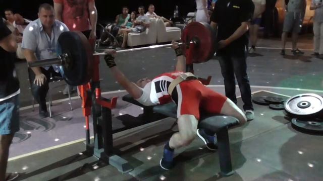 Шурган Олег. Жим лежа 117,5 кг. GYM200 2015 (UPC) смотреть онлайн