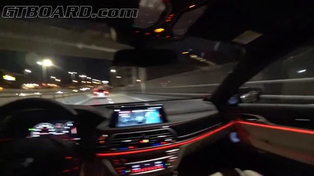 BMW 760Li V12 Excellence SOUND vs BMW M760Li M Performance and Night POV смотреть онлайн