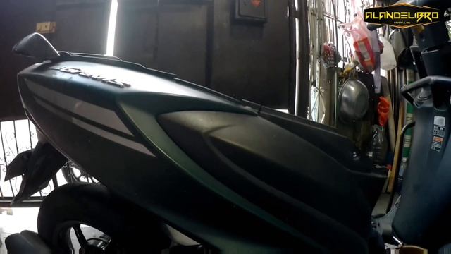 YAMAHA GRAVIS BATTERY ISSUE & ACG STARTER смотреть онлайн