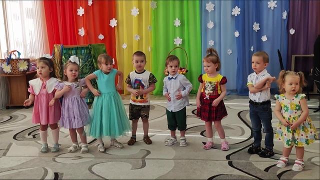 8 марта смотреть онлайн