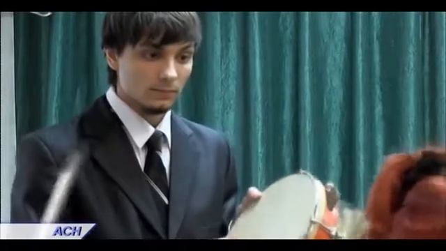 Фестиваль Украинской музыки в ШИ и Искорка Божия 2012 в АМУ смотреть онлайн