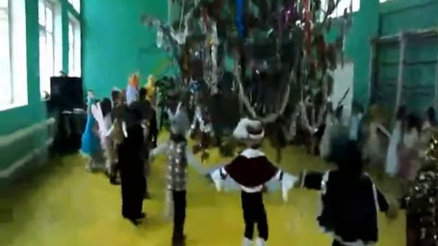 Новый год 2013 смотреть онлайн