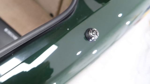 Aston Martin Virage Volante - VLOG 043
