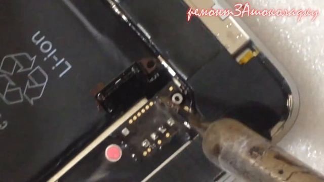 Iphone 4 запайка разъема аккумулятора/soldering the battery connector смотреть онлайн