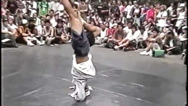 Hook(JamJackClan) vs Monchi(RhythmSneakers)1回戦 BBOYPARK2002 TEENAGE BATTLE смотреть онлайн
