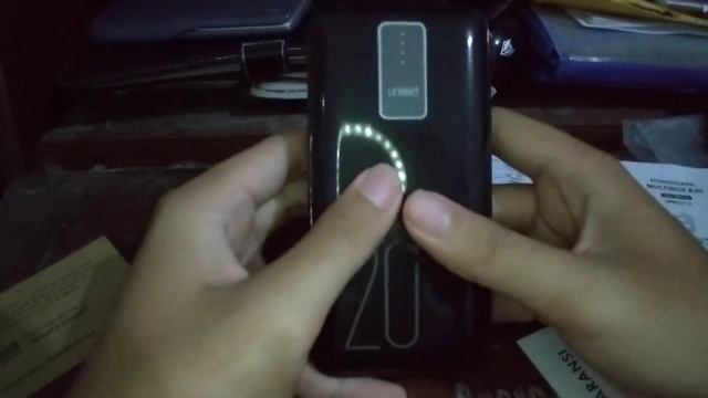 Unboxing Powerbank Uneed Multibox B20 (PUNYA 4 BUILT IN CABLE) смотреть онлайн