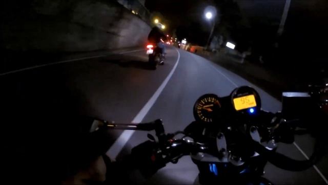 bandit, hornet, z300 e z750 só barulho e pegas kkkk смотреть онлайн