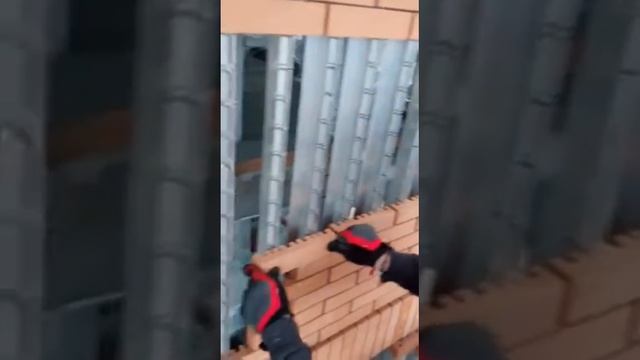 Монтаж на ANEMOS - открита вентилирана фасада на FORNACE DI FOSDONDO, ITALIA смотреть онлайн