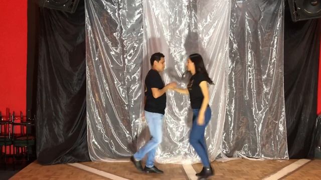 Secuencia 1 de salsa con variantes de paso “sombrero” смотреть онлайн
