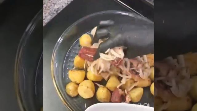 Мясо с картошкой в духовке