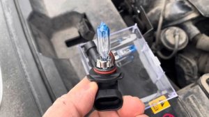 Сегодня коротко про лампы для Kia Sportage 4G. А именно про MTF и Clear Light