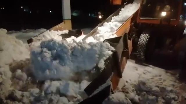 Уборка снега в Костанае смотреть онлайн