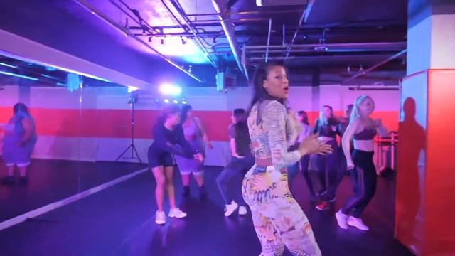 Rita Monee - CALLIN ALL THE BADDIES/LIVE PERFORMANCE смотреть онлайн