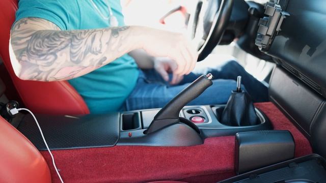 S2000 Gets AP2 Center Console смотреть онлайн