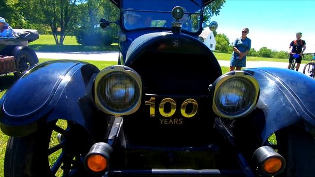 A Conversation with Irénée Du Pont, Jr. at Escape Granogue Pre-Ride смотреть онлайн